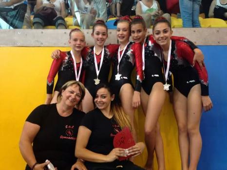 Equipe niv 4 9-12ans VICE-CHAMPIONNE DE FRANCE 2014